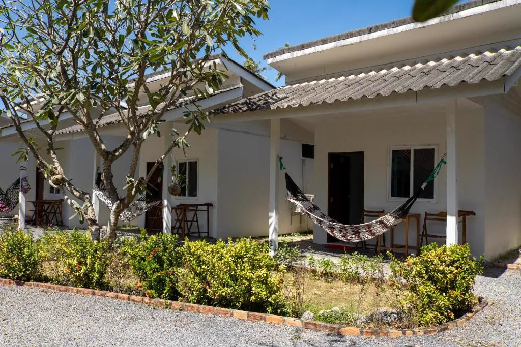 Isara Lanta standard bungalow with hammock and garden terrace on Koh Lanta